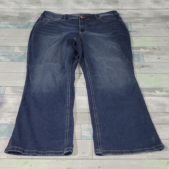M Jeans by Maurices High-Rise Curvy Jeans size 22w Reg - Picture 1 of 5